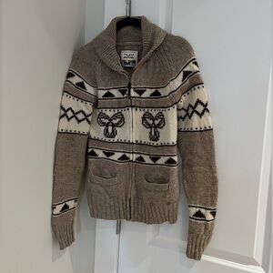 TNA knit in excellent condition
